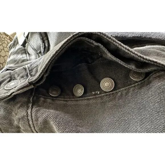 Forever 21 Jeans WMN Sz 30 MOM  Fit Black High Rise RELAXED Taper Button Fly New - Picture 6 of 6